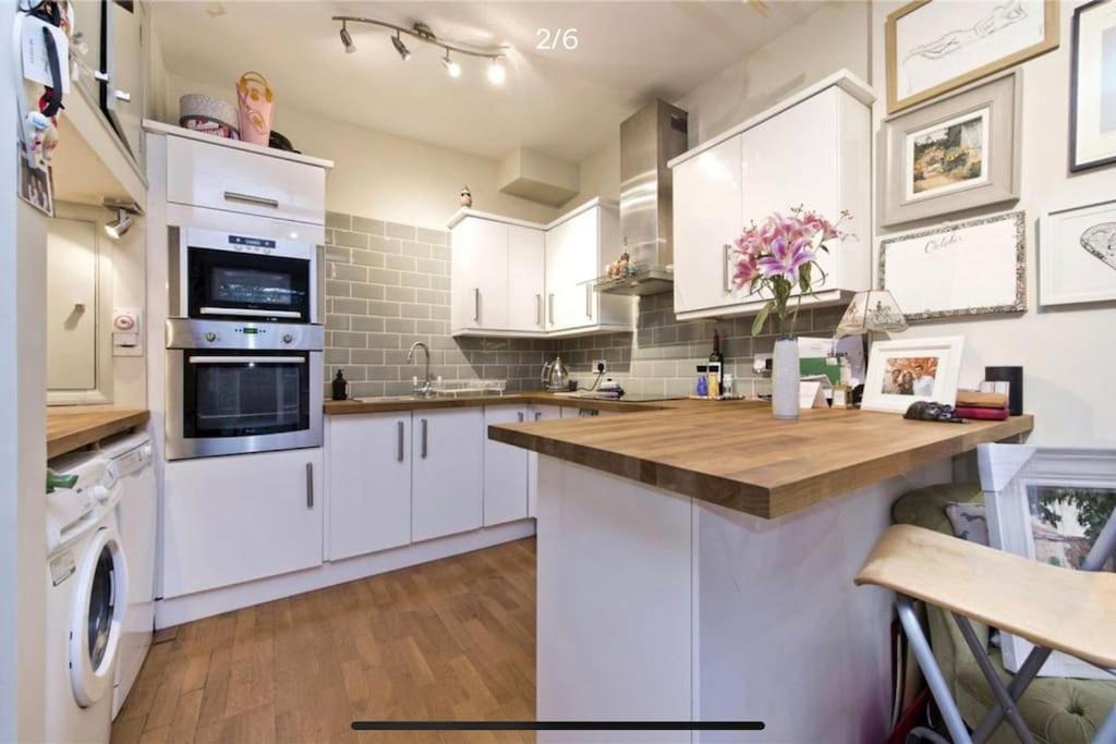 لندن Lovely 1 Bedroom Apartment In West Kensington المظهر الخارجي الصورة